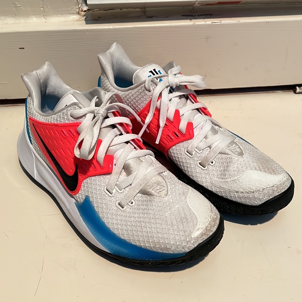 Kyrie Low 2 (White, Blue, Orange)